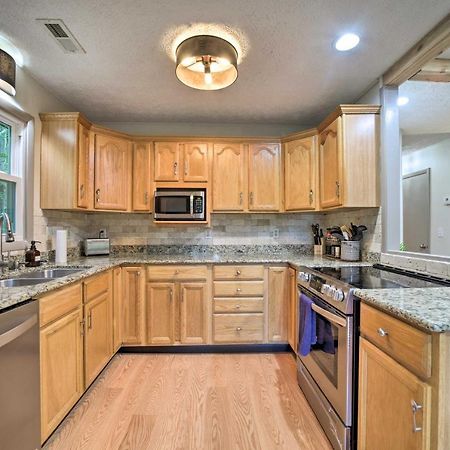 Charming Maggie Valley Getaway With Fire Pit! Экстерьер фото