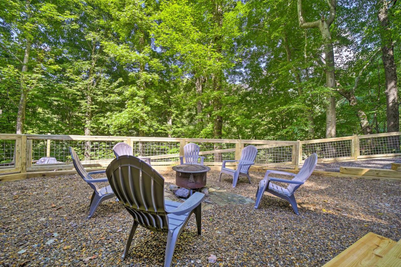 Charming Maggie Valley Getaway With Fire Pit! Экстерьер фото